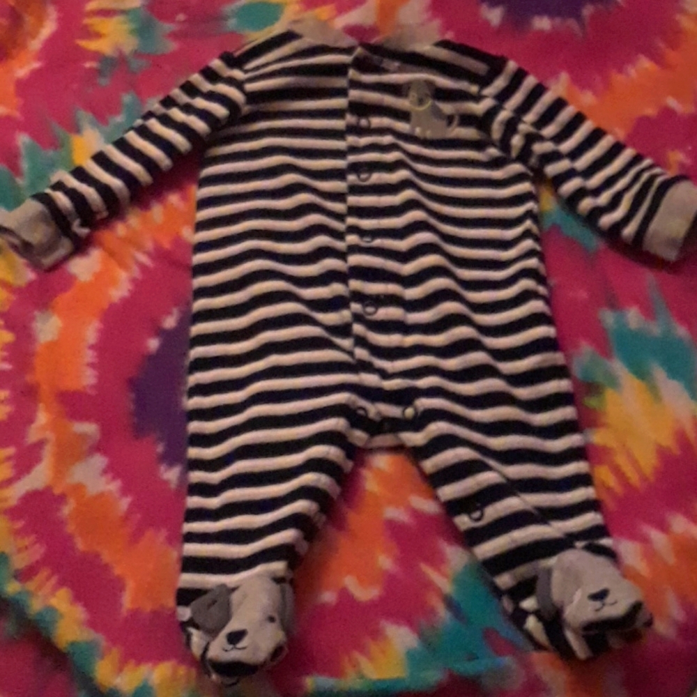 Baby clothes